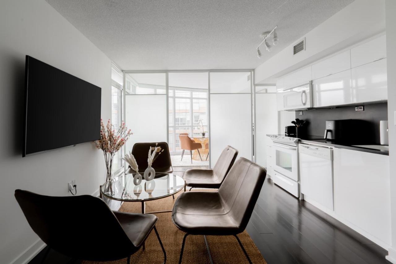 The Perfect Getaway Apartment Toronto Bagian luar foto