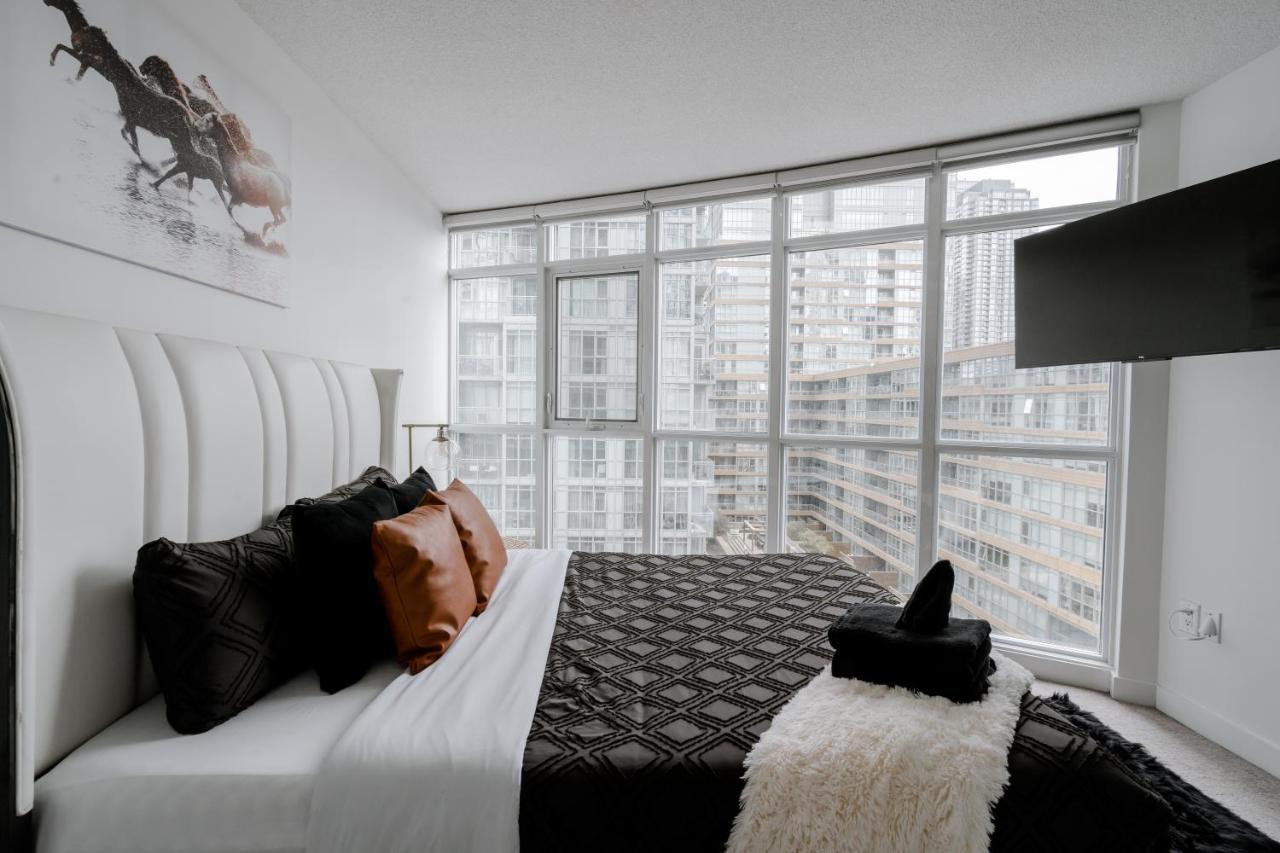 The Perfect Getaway Apartment Toronto Bagian luar foto