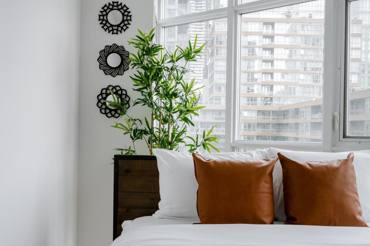 The Perfect Getaway Apartment Toronto Bagian luar foto