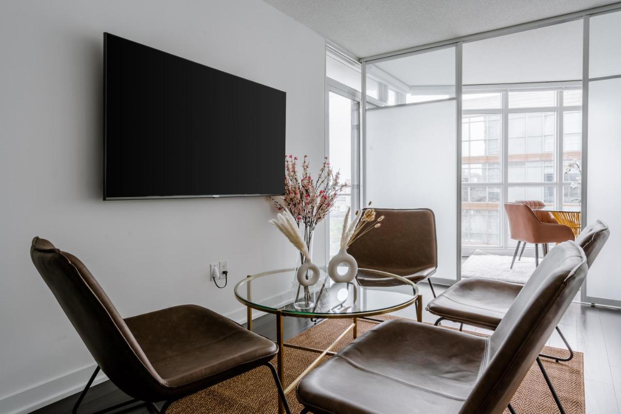 The Perfect Getaway Apartment Toronto Bagian luar foto